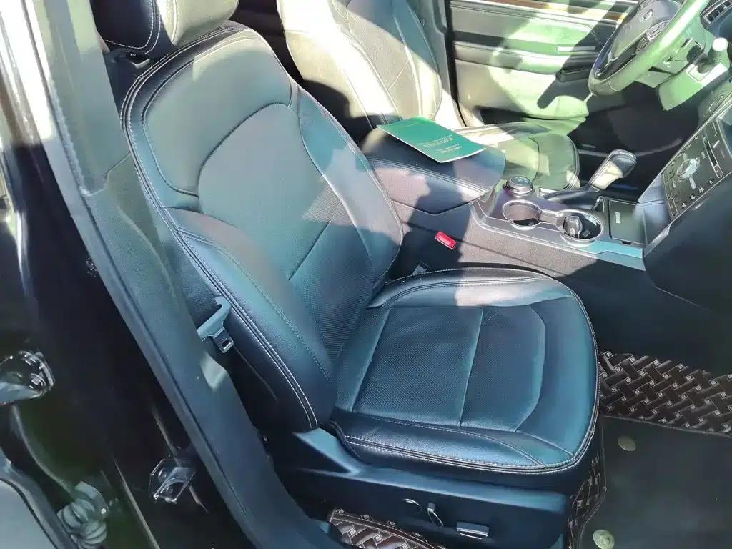 2017 Explorer 2.3T Elite Edition (Imported) — миниатюра 25