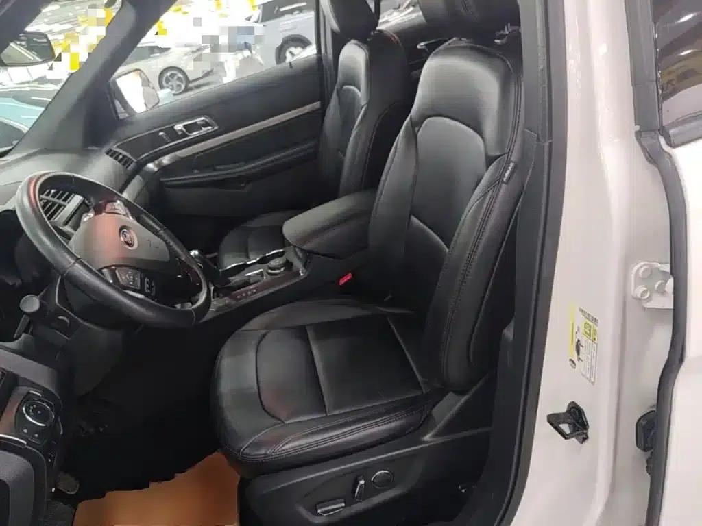 2017 Explorer 2.3T Fashion Edition (Imported) — миниатюра 15