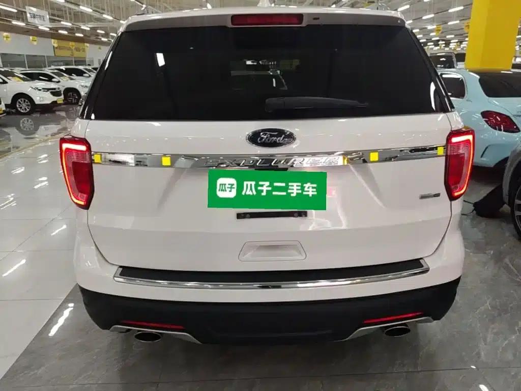 2017 Explorer 2.3T Fashion Edition (Imported) — миниатюра 6