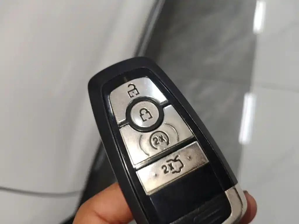 2017 Explorer 2.3T Fashion Edition (Imported) — миниатюра 9