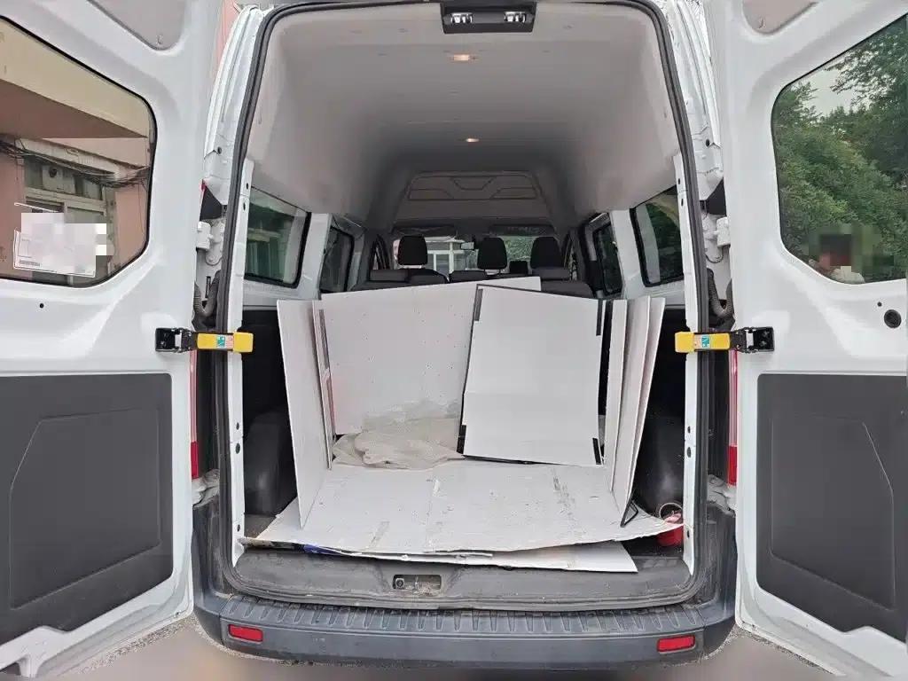 Ford Transit 2017 2.0T Diesel Multi-functional Commercial Vehicle, Central Wheelbase, Central Roof, National V Emission Standard — миниатюра 20