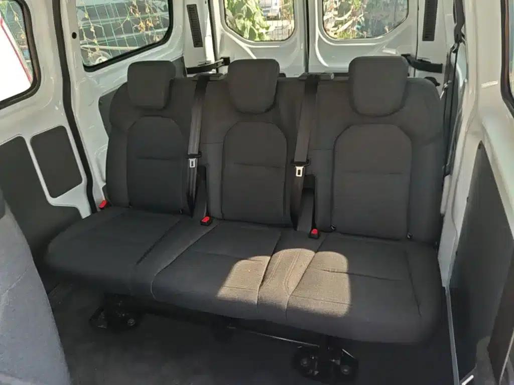 Ford Transit 2023 2.0T Diesel Manual Multi-functional Commercial Vehicle, Short Wheelbase, Low Roof, 5/6 Seats — миниатюра 17