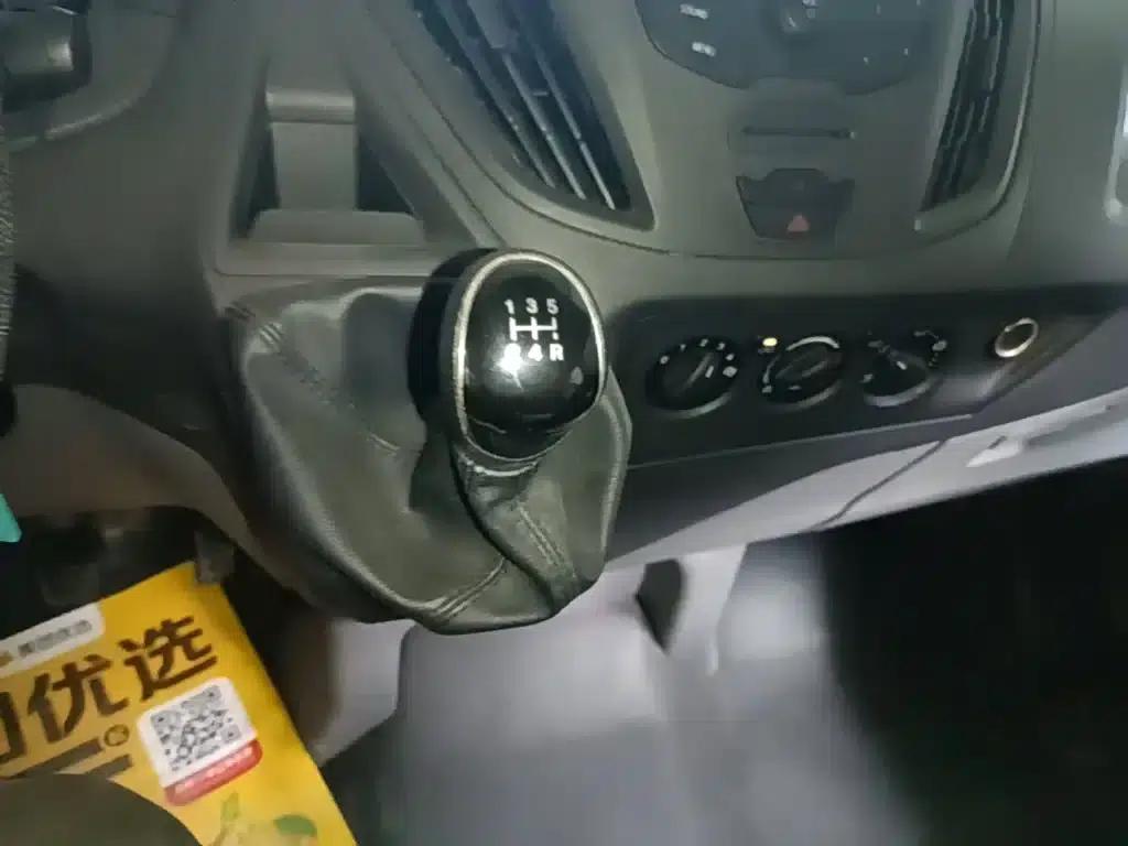 Ford Transit 2021 2.0T Diesel Manual Premium Commercial/Vehicle Type, 9 Seats, Central Wheelbase, Central Roof, China VI Emission Standard — миниатюра 14