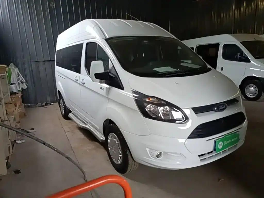 Ford Transit 2021 2.0T Diesel Manual Premium Commercial/Vehicle Type, 9 Seats, Central Wheelbase, Central Roof, China VI Emission Standard — миниатюра 4