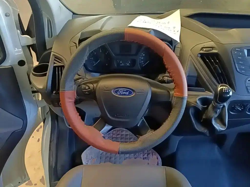 Ford Transit 2019 2.0T Diesel Commercial Vehicle, Mid-Wheelbase, Mid-Roof, 9-Seater, China VI Emission Standard — миниатюра 11