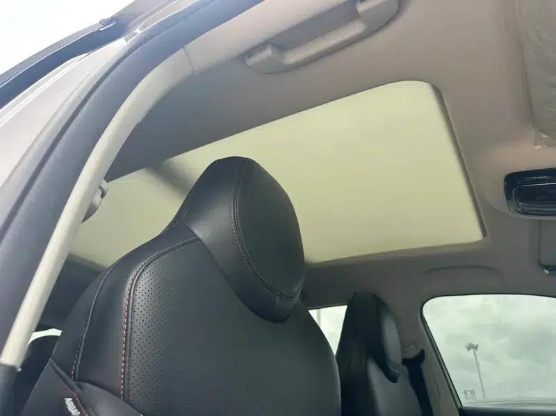 Roewe RX5 2023 Flagship Smart Driving Edition — миниатюра 15