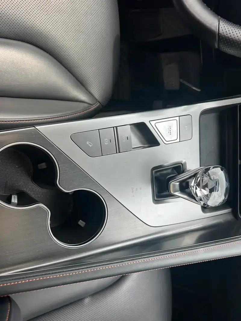 Roewe RX5 2023 Flagship Smart Driving Edition — миниатюра 6
