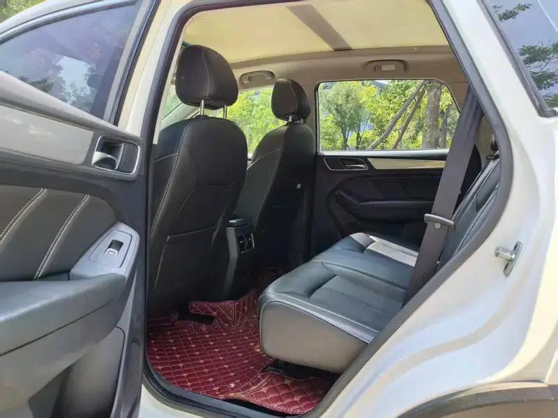 Roewe RX5 2016 20T 2WD Manual Flagship Edition — миниатюра 14