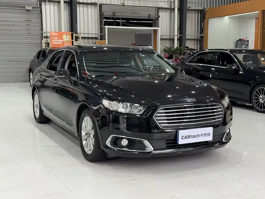 2017 Taurus EcoBoost 180 Luxury — миниатюра 14
