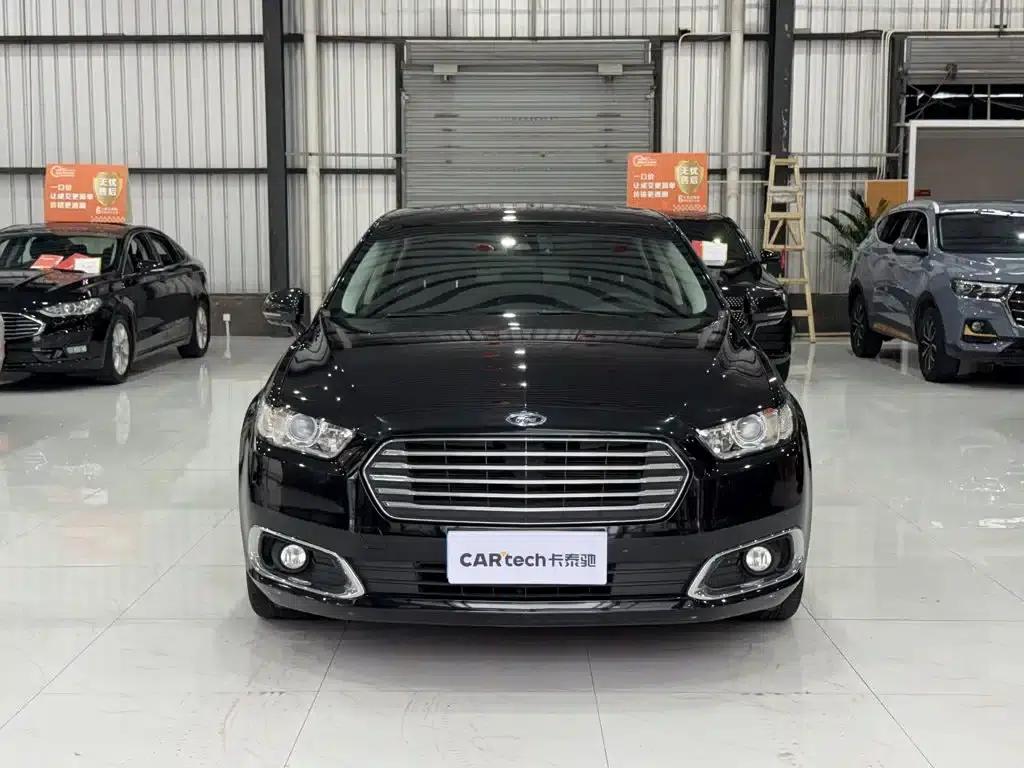 2017 Taurus EcoBoost 180 Luxury — миниатюра 15
