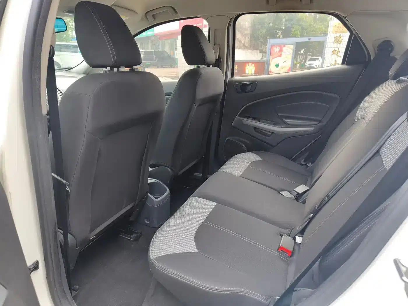 EcoSport 2013 1.5L Manual Comfort Model — миниатюра 6