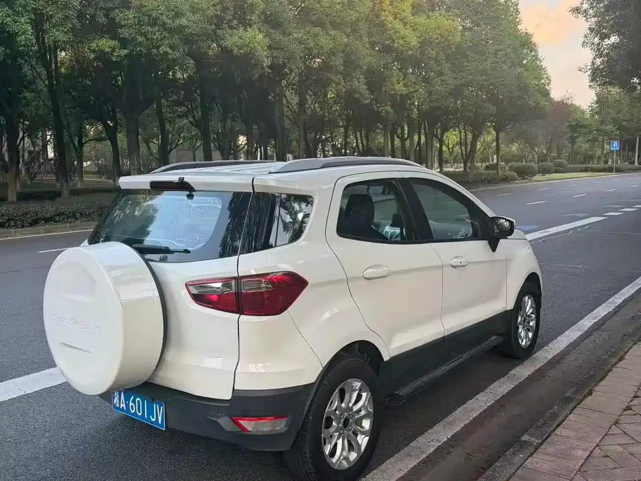 EcoSport 2013 1.5L Automatic Premium — миниатюра 4