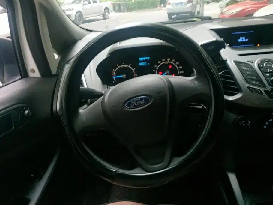 EcoSport 2013 1.5L Manual Comfort Model — миниатюра 15