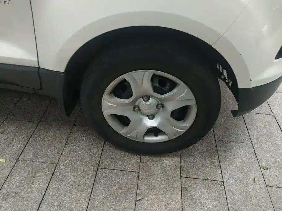 EcoSport 2013 1.5L Manual Comfort Model — миниатюра 6
