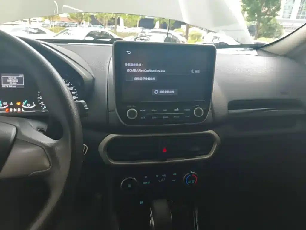 EcoSport 2018 1.5L Automatic Elite — миниатюра 13