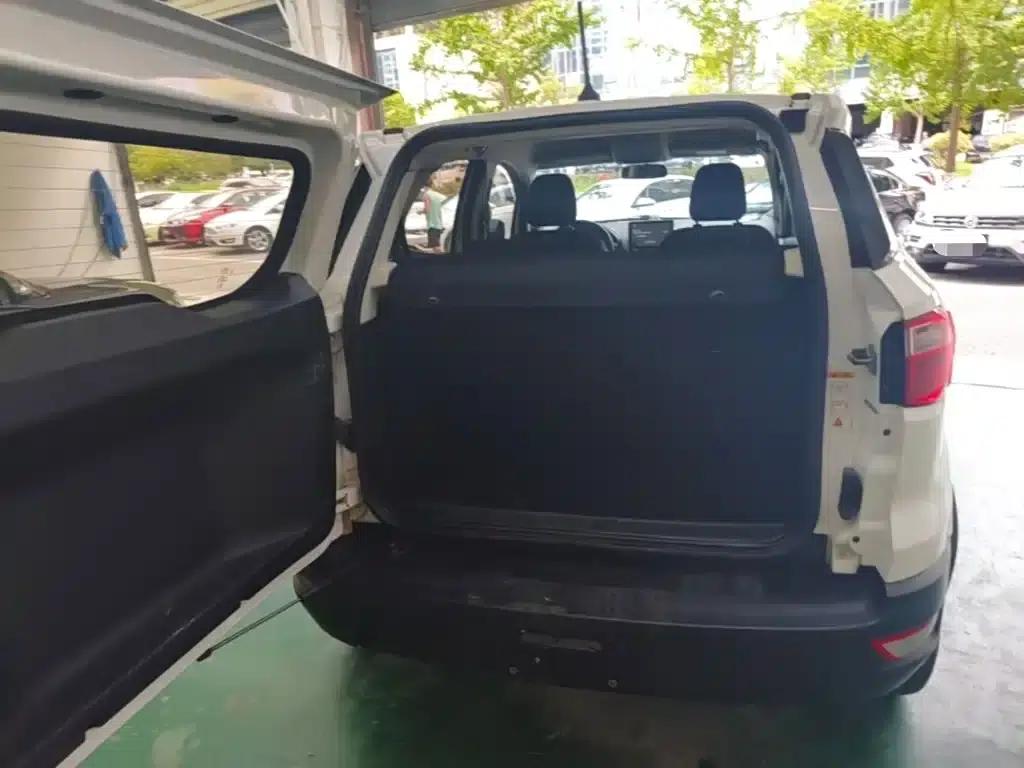 EcoSport 2018 1.5L Automatic Elite — миниатюра 19