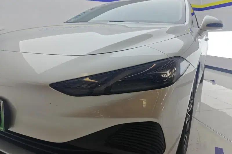 Roewe D7 DMH 2025 125 World Champion Edition — миниатюра 4