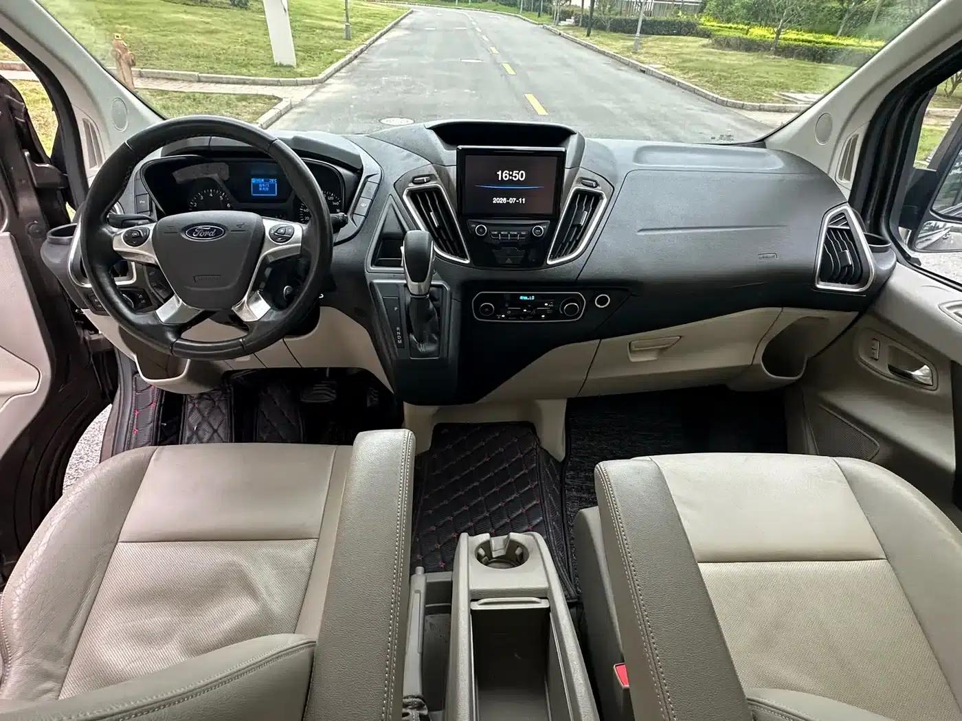Tourneo 2017 2.0T Automatic Elite Edition — миниатюра 11