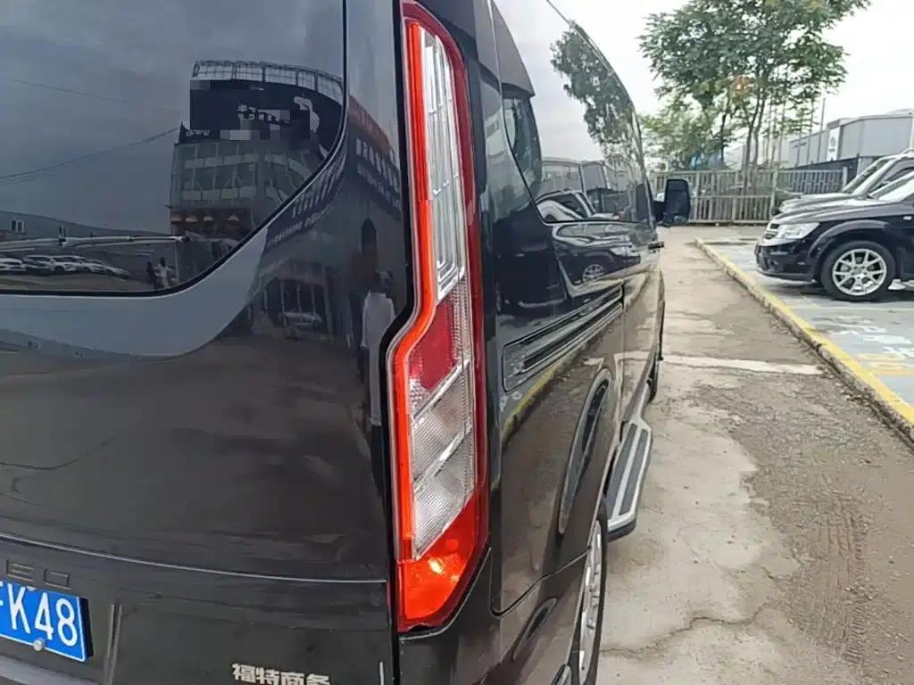 Tourneo 2020 2.0T Automatic Elite Edition (China VI Emission Standard) — миниатюра 8