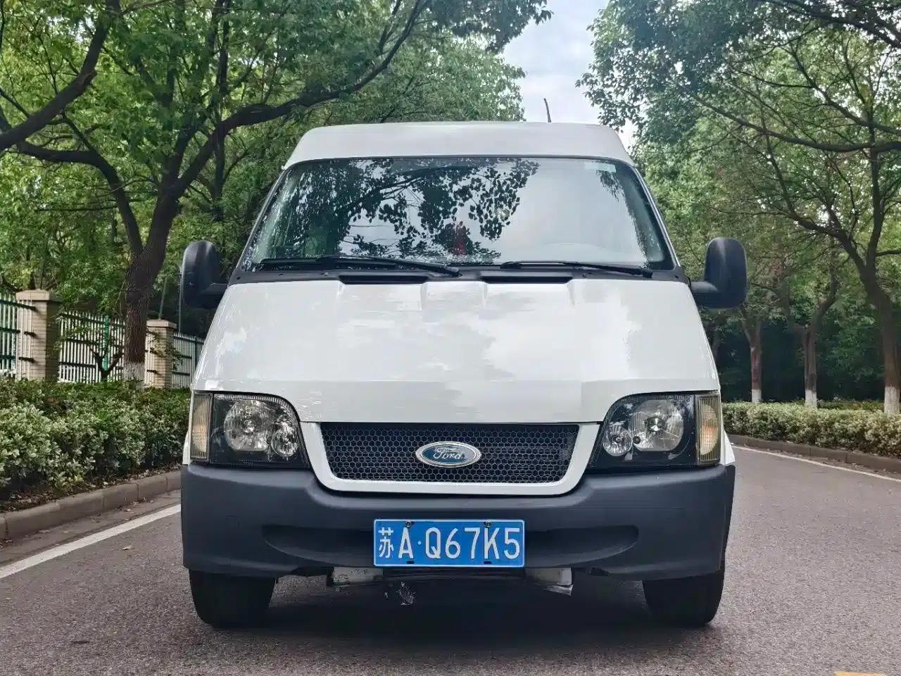 Classic Ford Transit 2016 2.8T Diesel Short Wheelbase 6-Seat Mid-Roof Multi-Purpose Vehicle JX493ZLQ4 — миниатюра 2