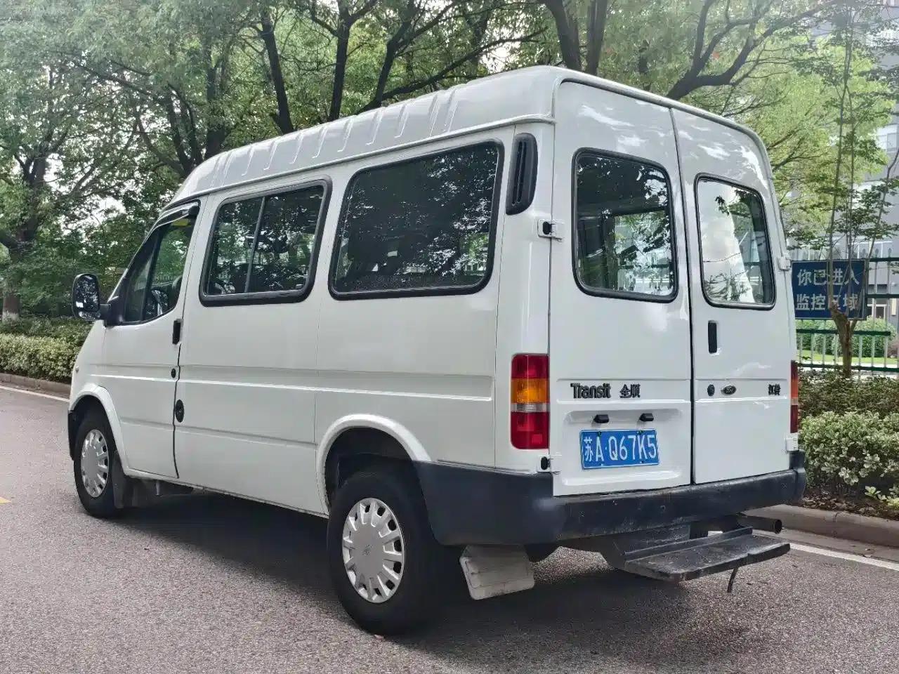 Classic Ford Transit 2016 2.8T Diesel Short Wheelbase 6-Seat Mid-Roof Multi-Purpose Vehicle JX493ZLQ4 — миниатюра 5