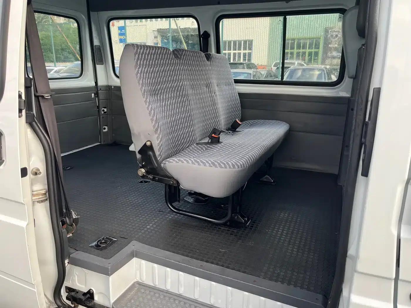 Classic Ford Transit 2013 2.8T Diesel Standard Short Wheelbase Mid-Roof JX493ZLQ4 — миниатюра 6