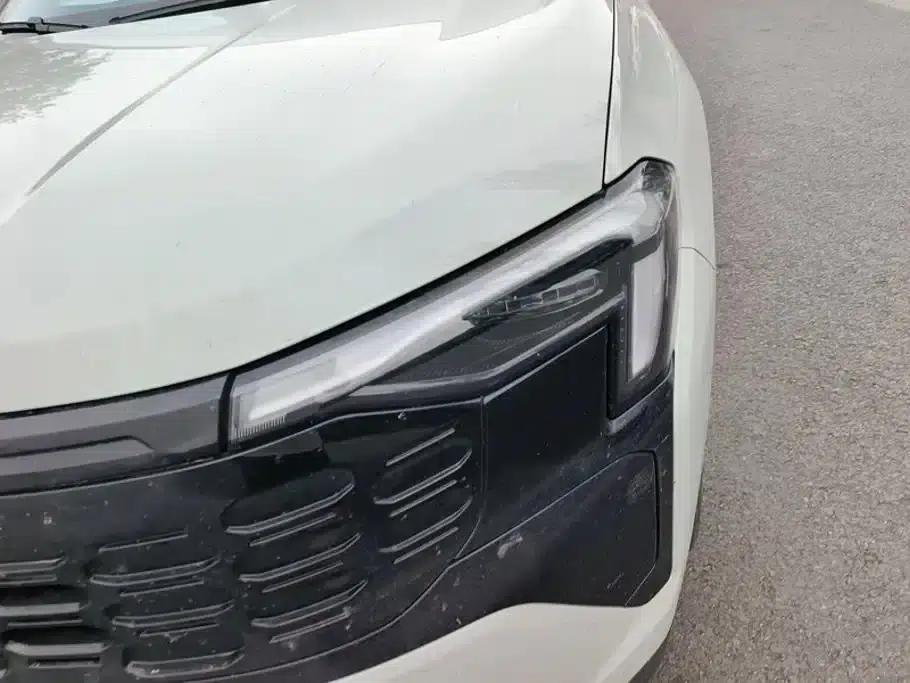 2025 EcoBoost 170 Premium Model — миниатюра 5