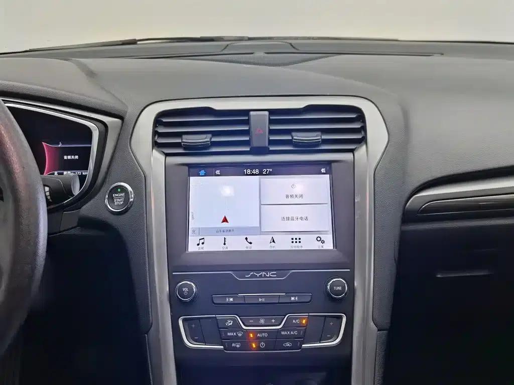 Mondeo PHEV 2018 2.0 PHEV Intelligent Control Fashion Model (National VI Emission Standard) — миниатюра 12