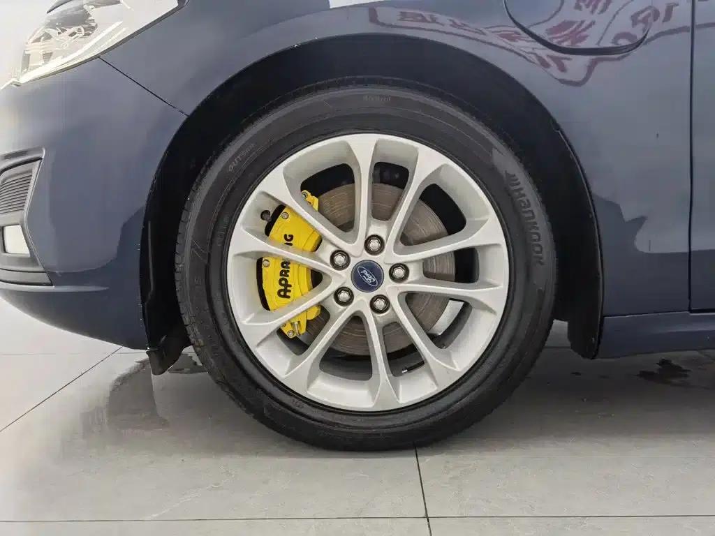 Mondeo PHEV 2018 2.0 PHEV Intelligent Control Fashion Model (National VI Emission Standard) — миниатюра 17
