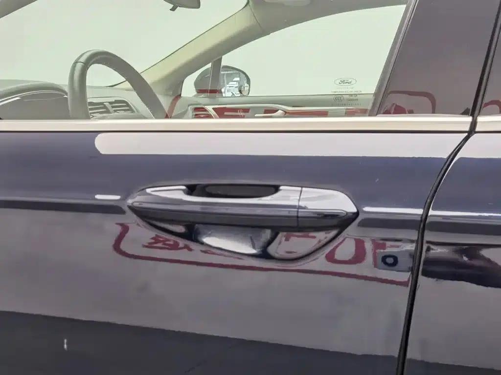 Mondeo PHEV 2018 2.0 PHEV Intelligent Control Fashion Model (National VI Emission Standard) — миниатюра 18