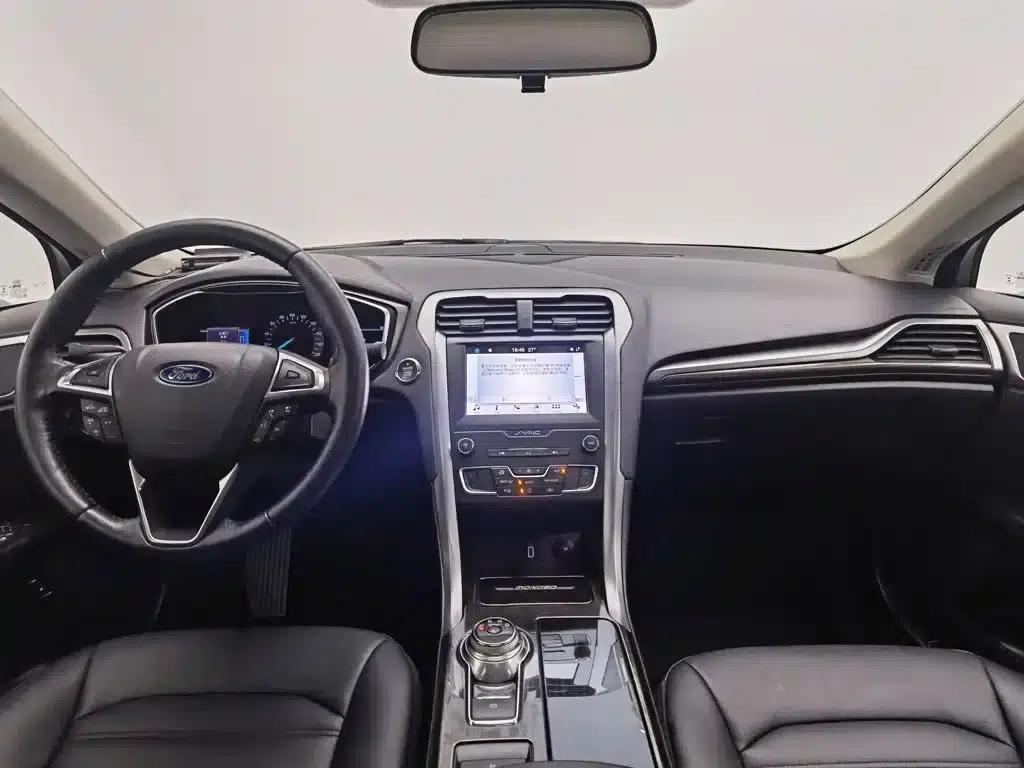 Mondeo PHEV 2018 2.0 PHEV Intelligent Control Fashion Model (National VI Emission Standard) — миниатюра 5