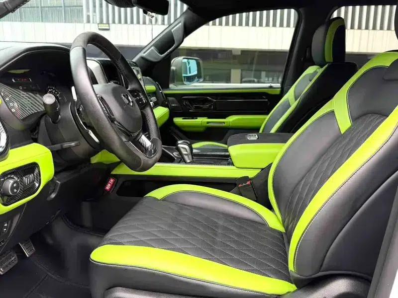 RAM Trucks 2022 6.2T Automatic 4WD 5-Seater Parallel Import — миниатюра 12
