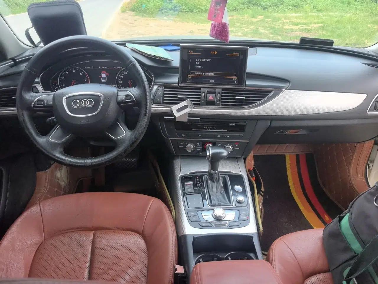 Audi A6L 2012 TFSI Standard Model — миниатюра 9