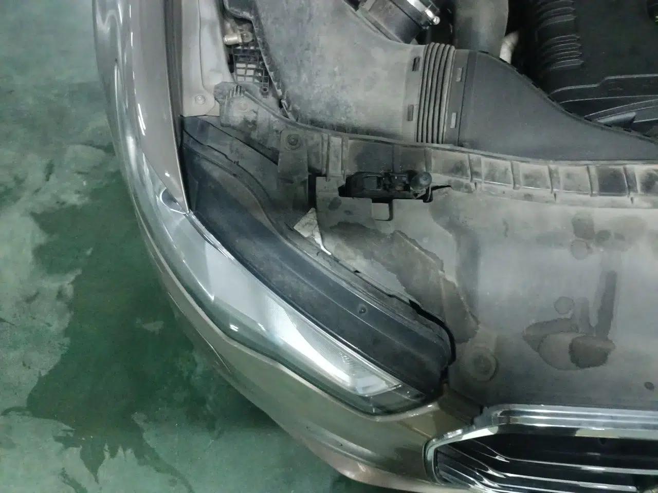 Audi A6L 2014 TFSI Standard Model — миниатюра 7