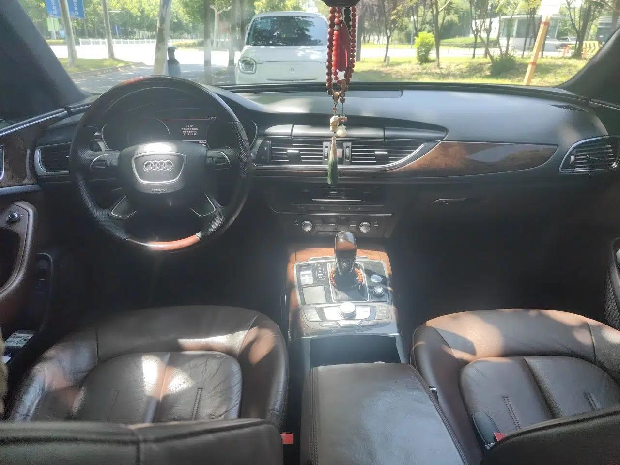 Audi A6L 2012 30 FSI Comfort Model — миниатюра 9