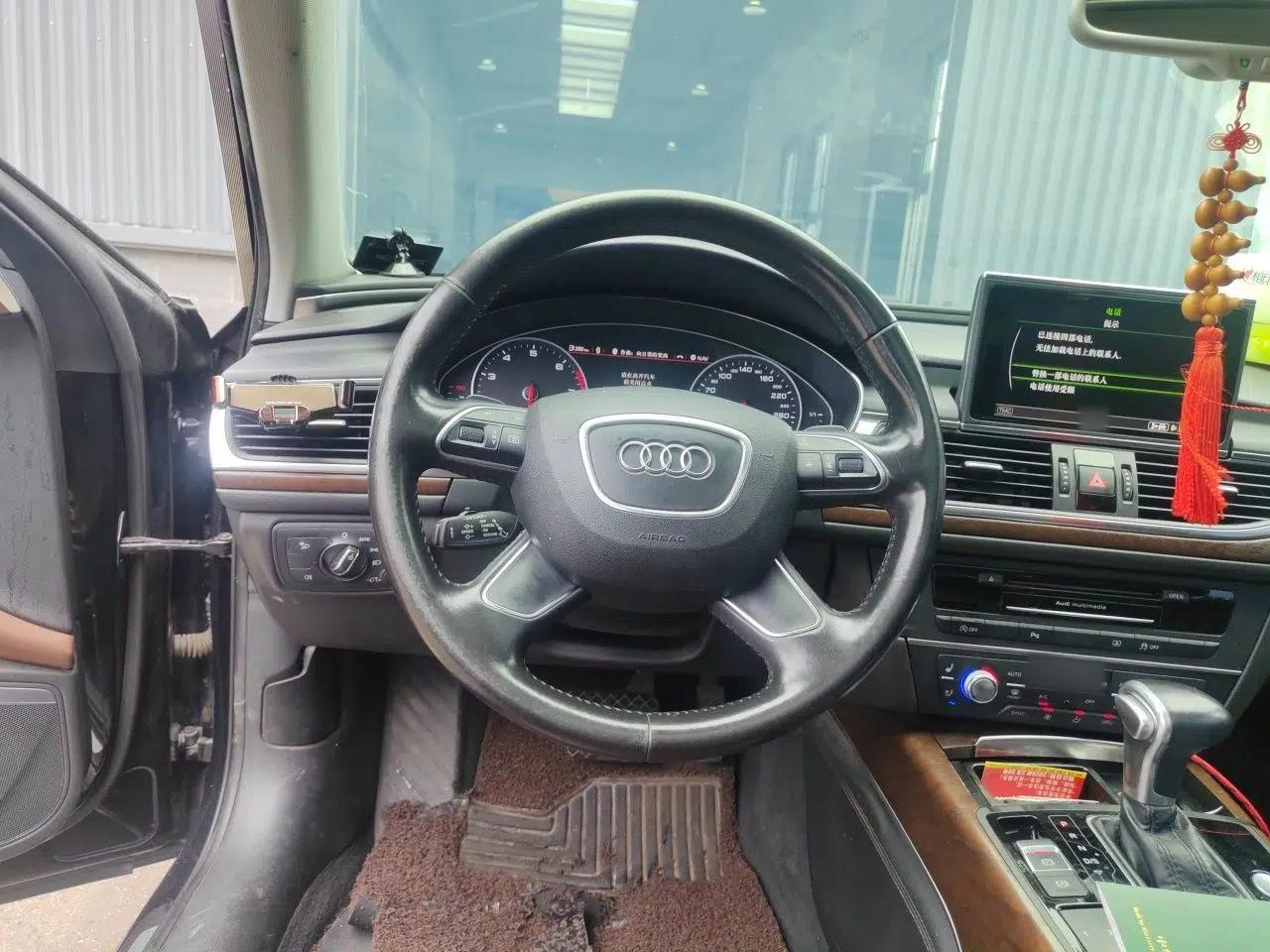 Audi A6L 2014 35 FSI quattro Luxury Model — миниатюра 10