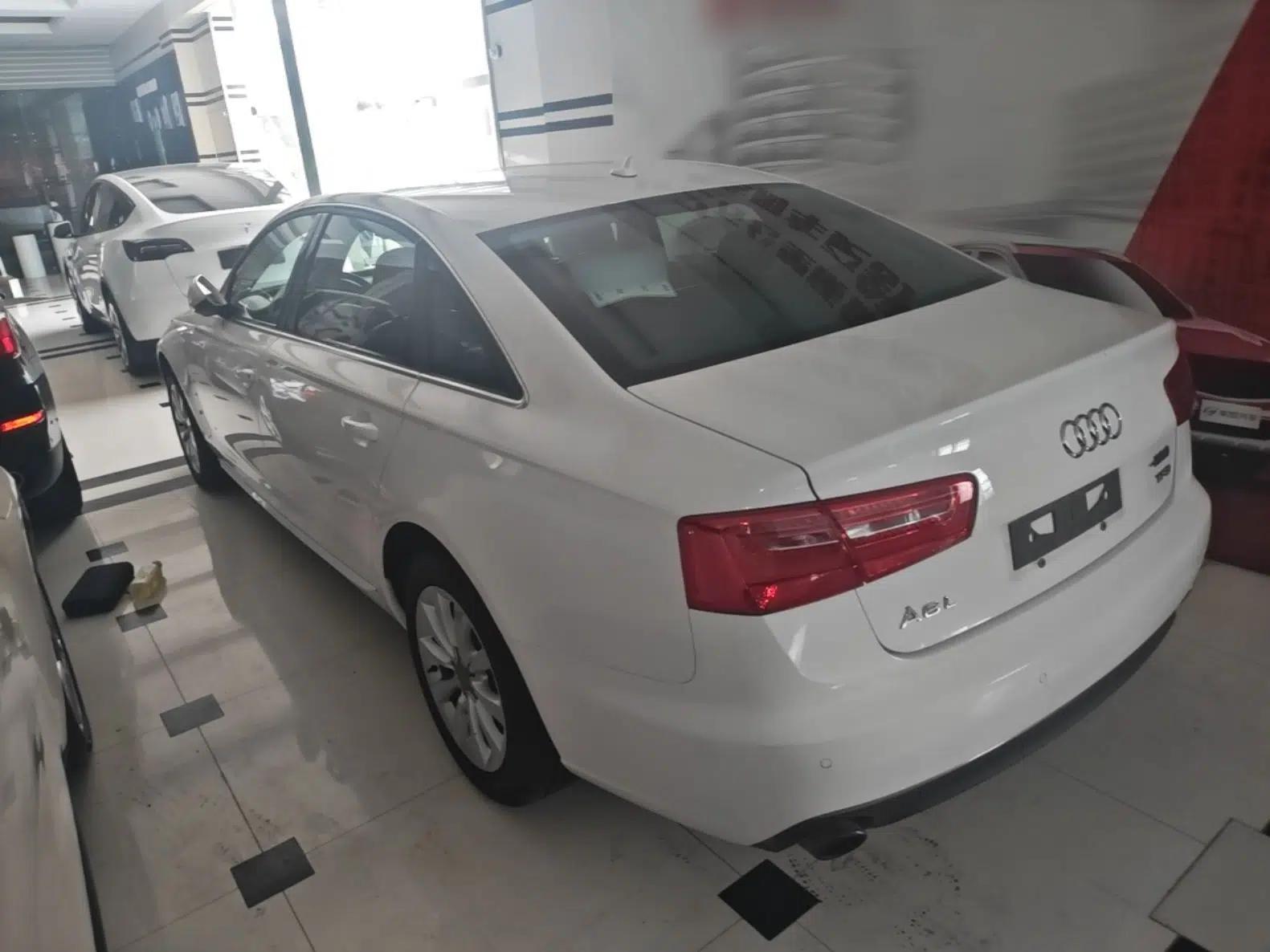 Audi A6L 2015 TFSI Millionth Anniversary Intelligent Model — миниатюра 4