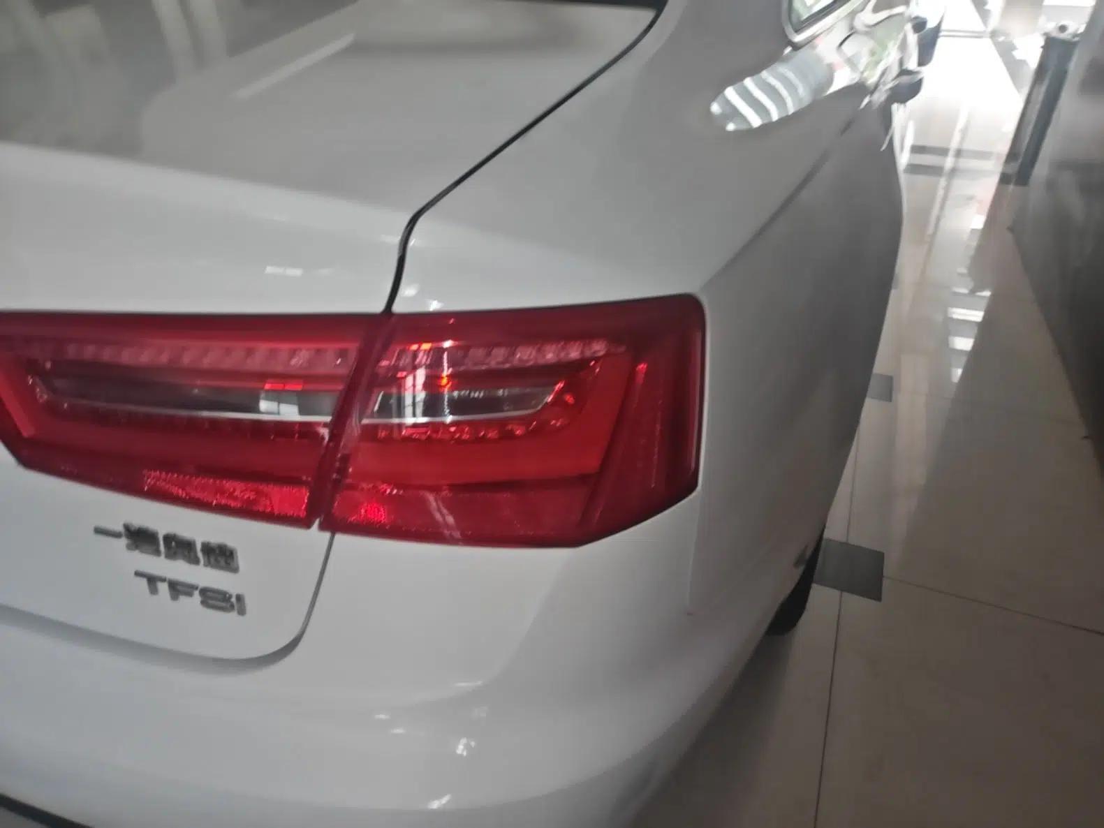 Audi A6L 2015 TFSI Millionth Anniversary Intelligent Model — миниатюра 9