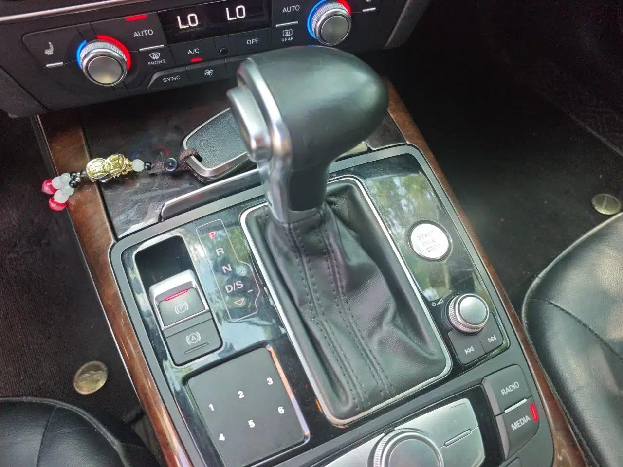 Audi A6L 2014 30 FSI Comfort Model — миниатюра 14