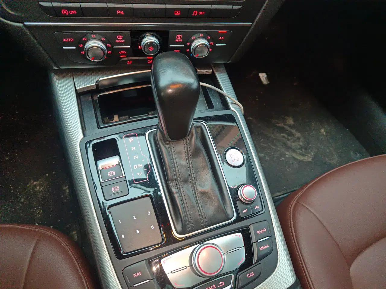 Audi A6L 2017 TFSI Technology Edition — миниатюра 14