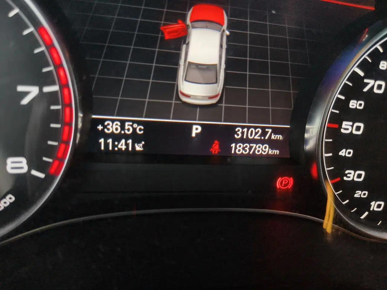 Audi A6L 2017 30 FSI Technology Model — миниатюра 12