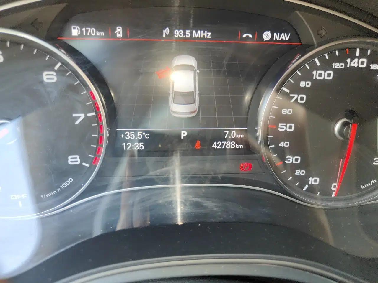 Audi A6L 2017 TFSI Technology Edition — миниатюра 11