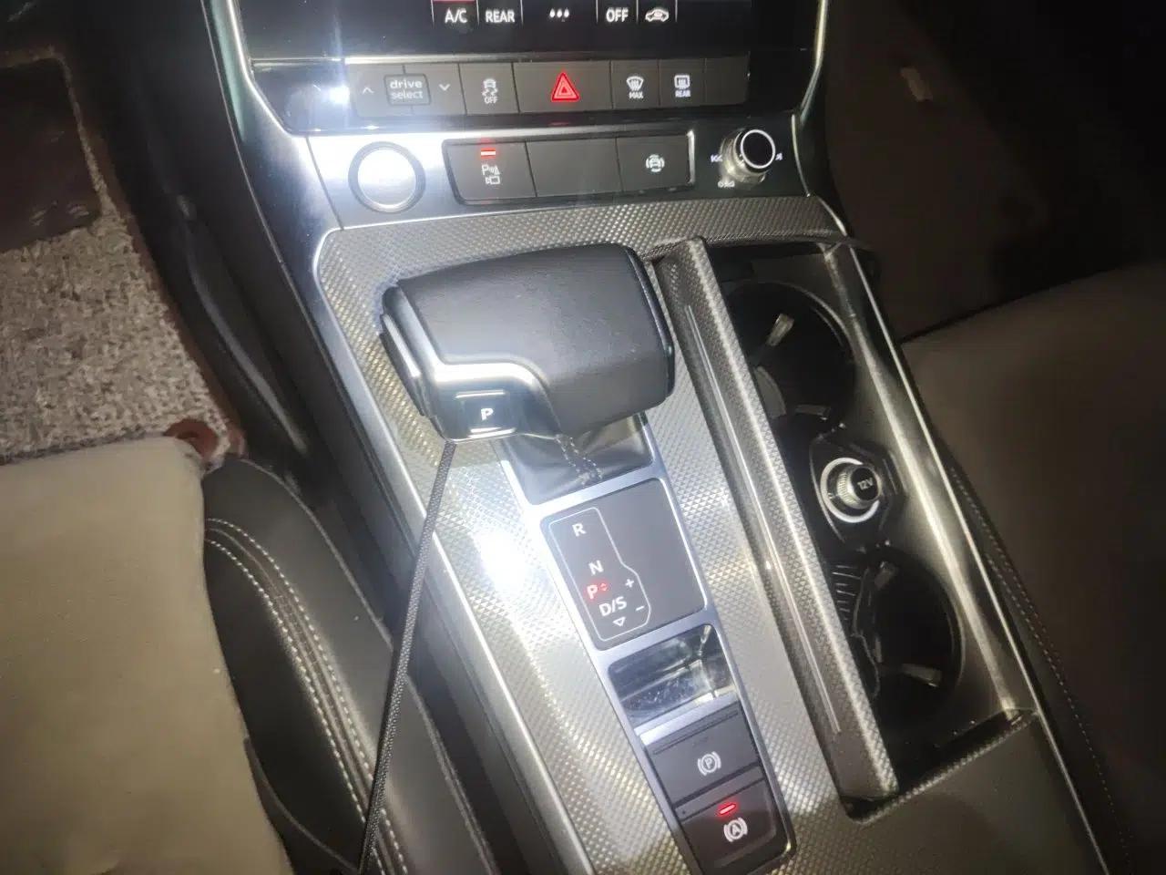 Audi A6L 2019 45 TFSI Prestige Elegant Edition — миниатюра 14