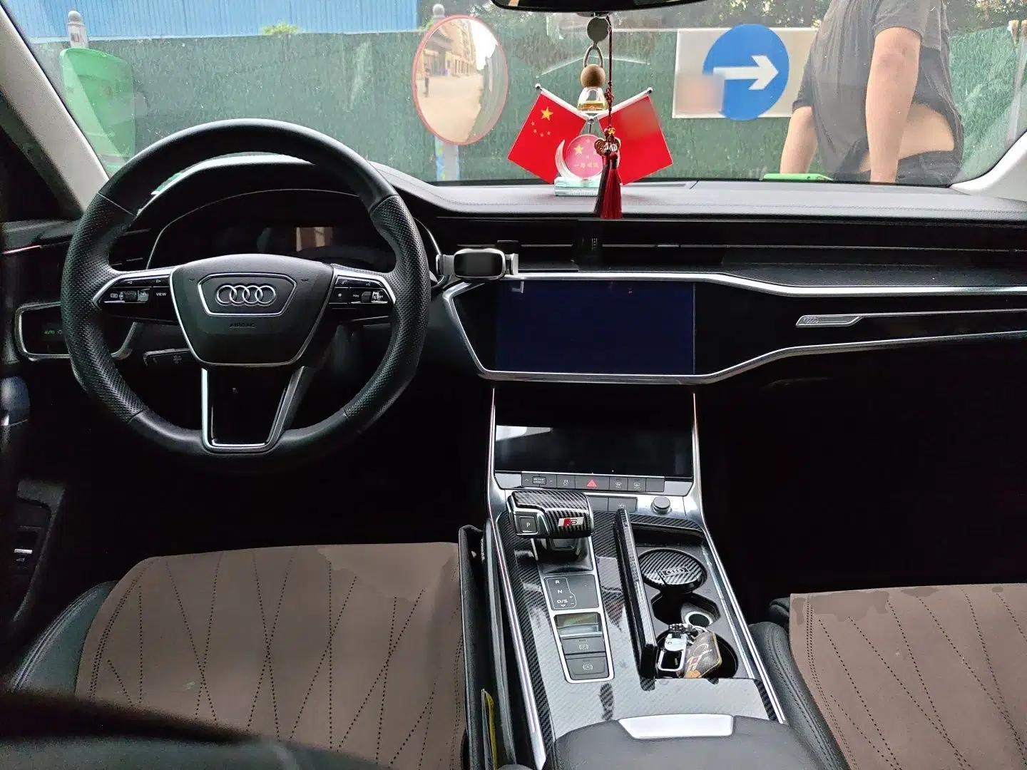 Audi A6L 2019 45 TFSI Prestige Elegant Edition — миниатюра 9