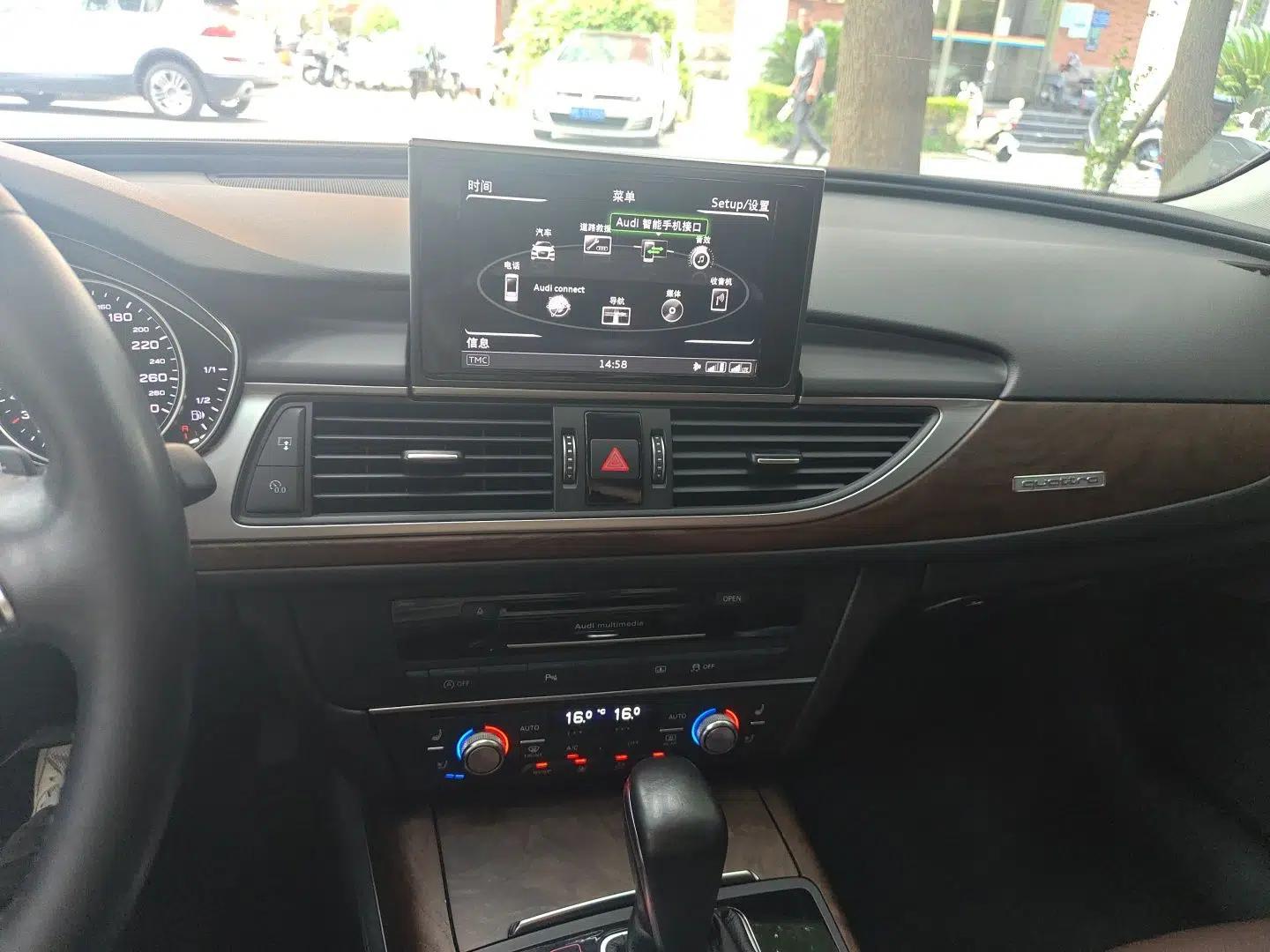 Audi A6L 2018 30th Anniversary Edition 45 TFSI quattro Luxury Model — миниатюра 13