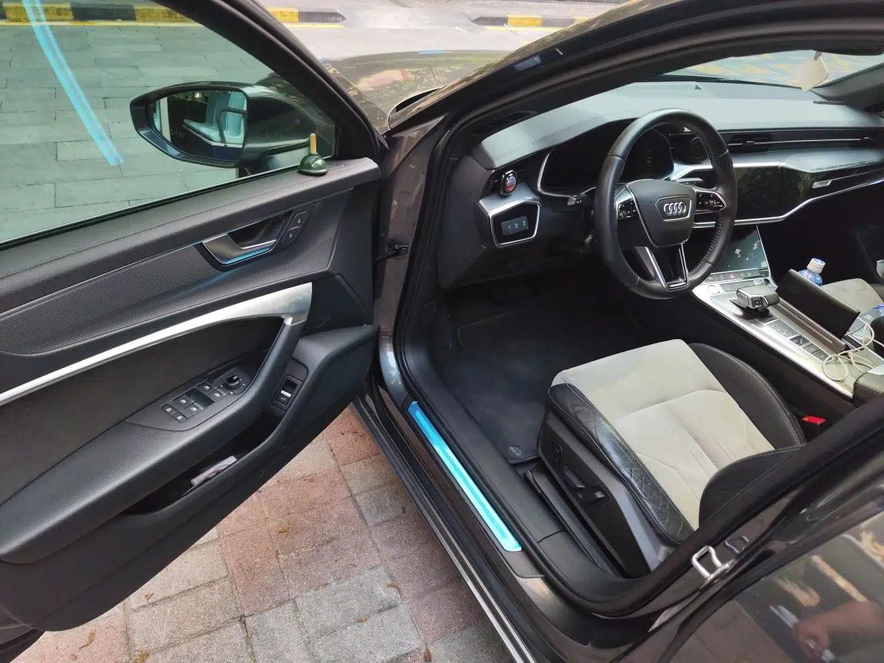 Audi A6L 2019 40 TFSI Luxury Dynamic Model — миниатюра 16
