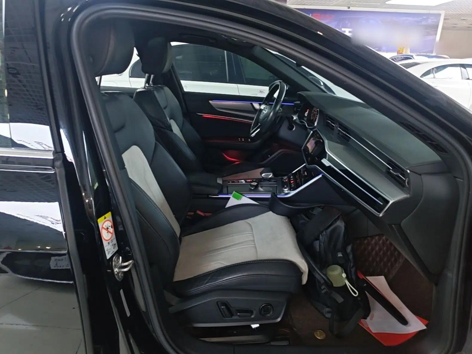 Audi A6L 2021 40 TFSI Luxury Dynamic Edition — миниатюра 24