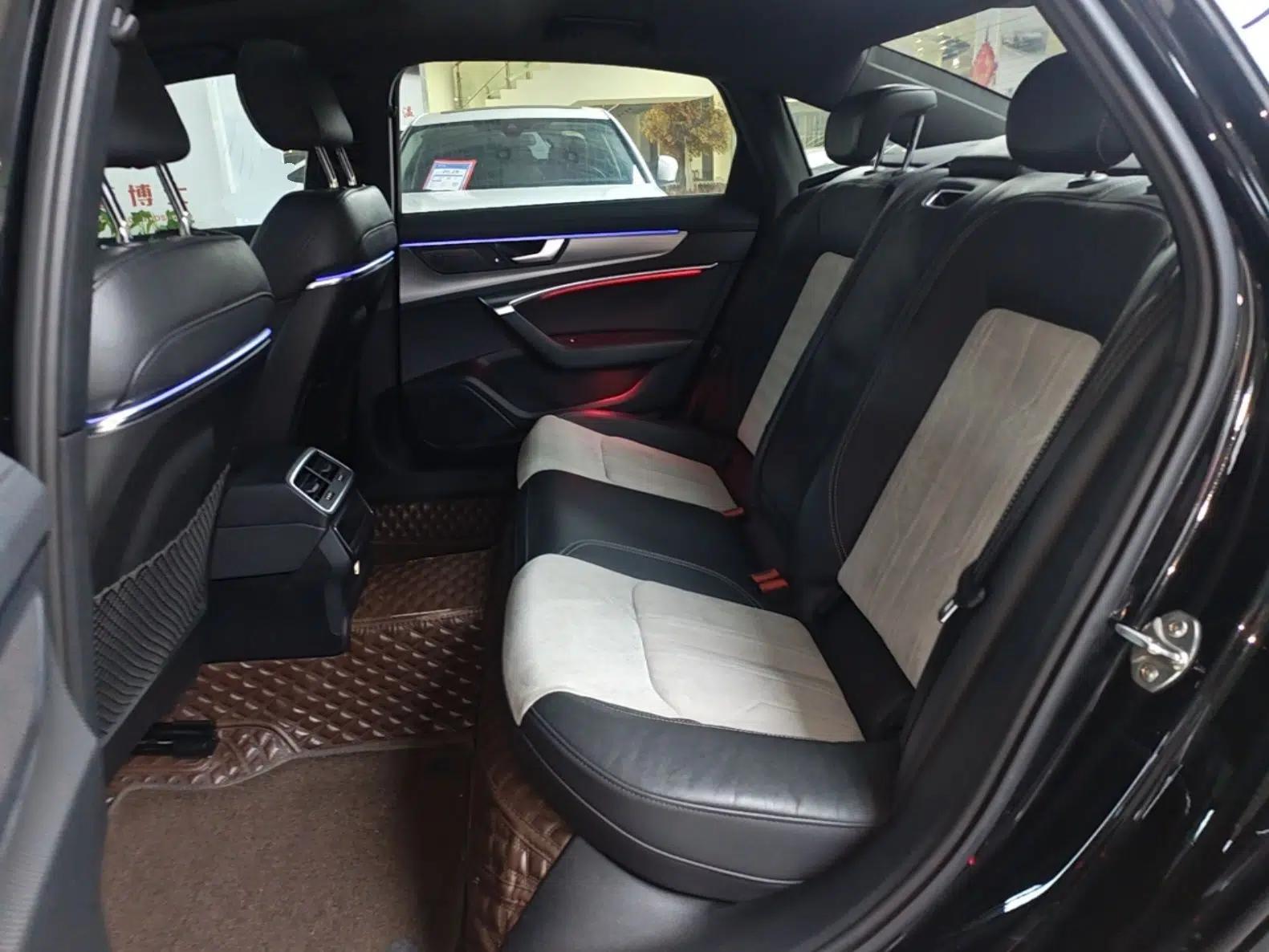 Audi A6L 2021 40 TFSI Luxury Dynamic Edition — миниатюра 25
