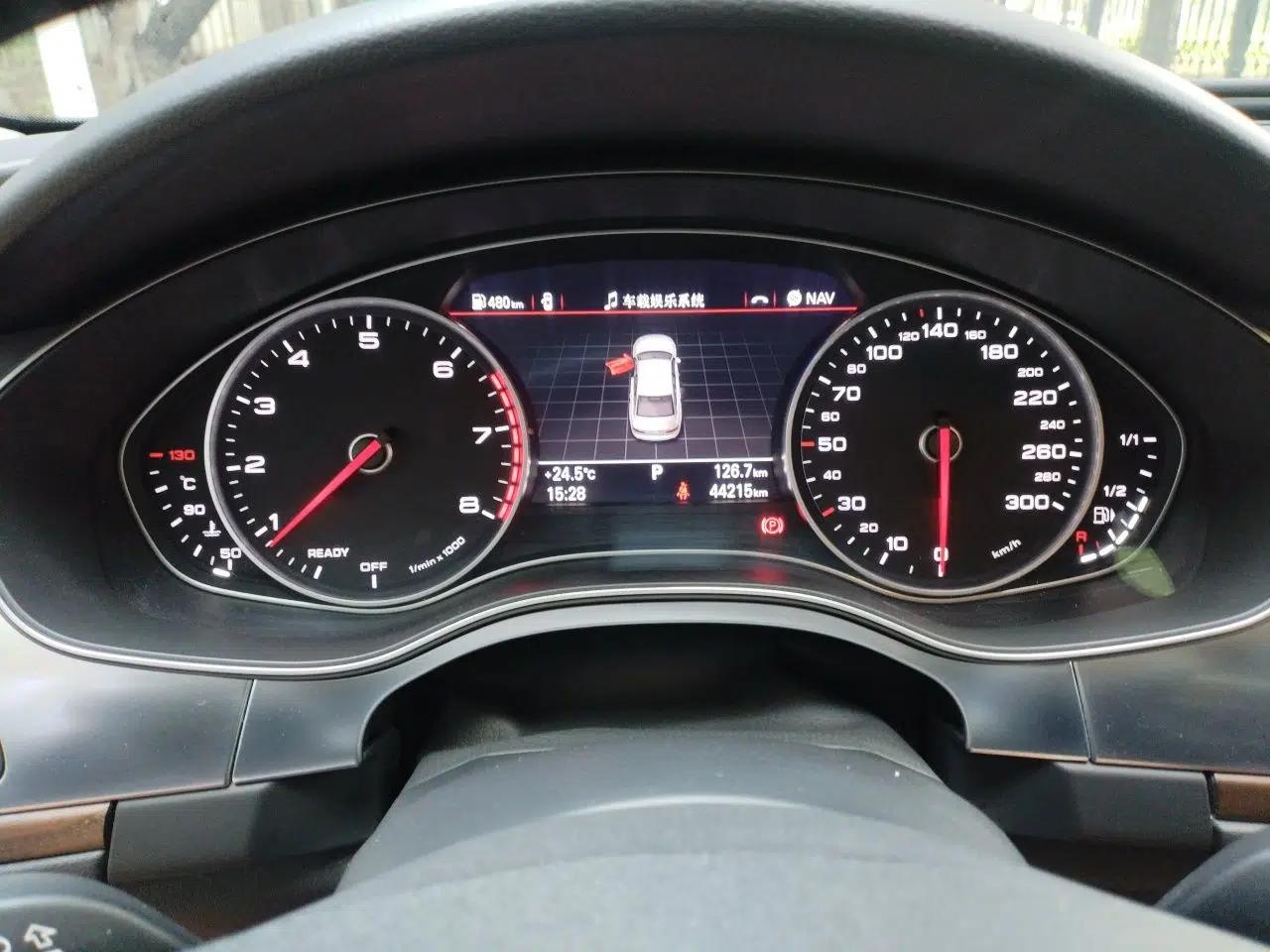 Audi A6L 2016 50 TFSI quattro Luxury Edition — миниатюра 11