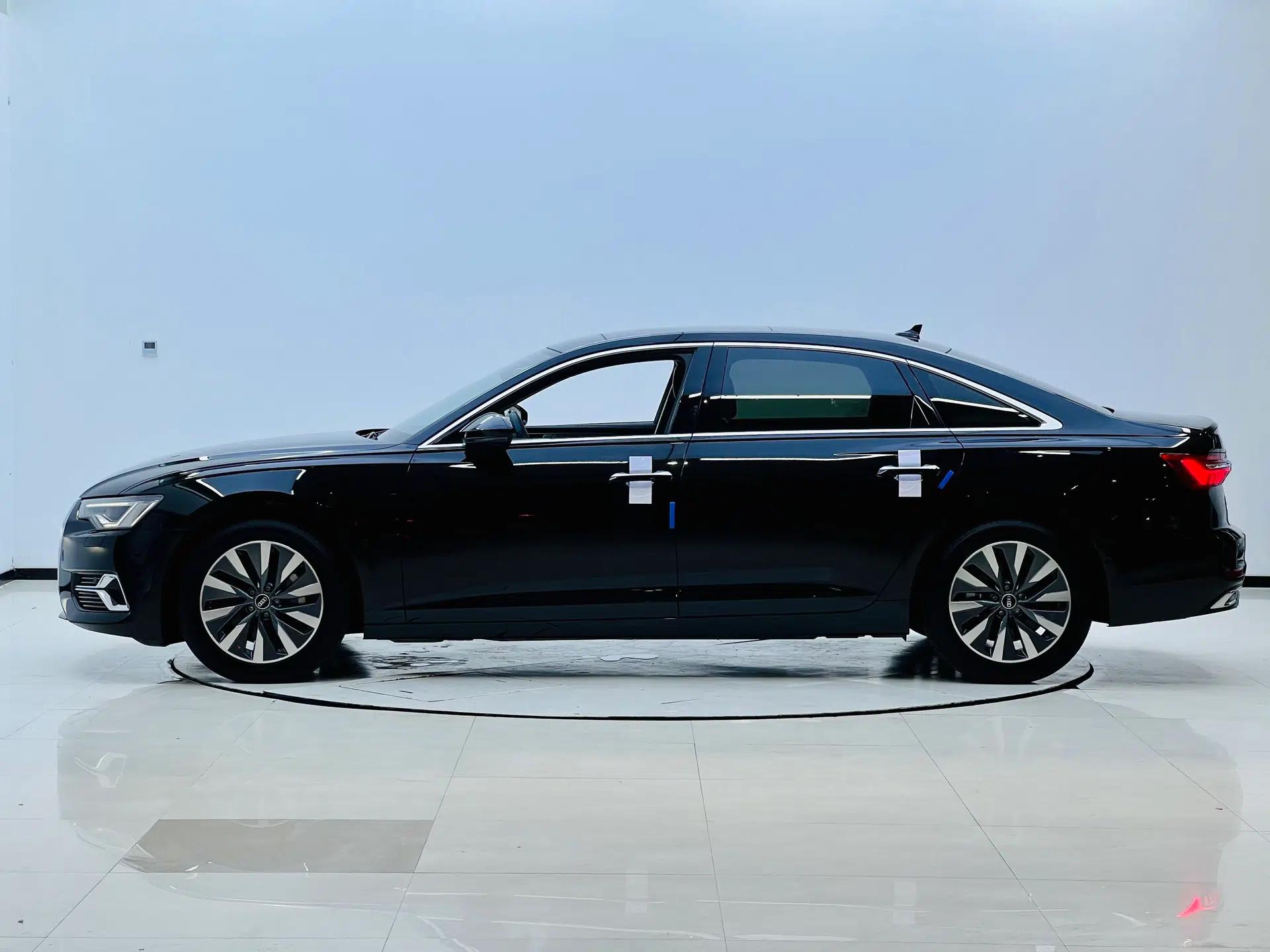 Audi A6L 2023 Revised 45 TFSI Prestige Elegant Edition — миниатюра 3